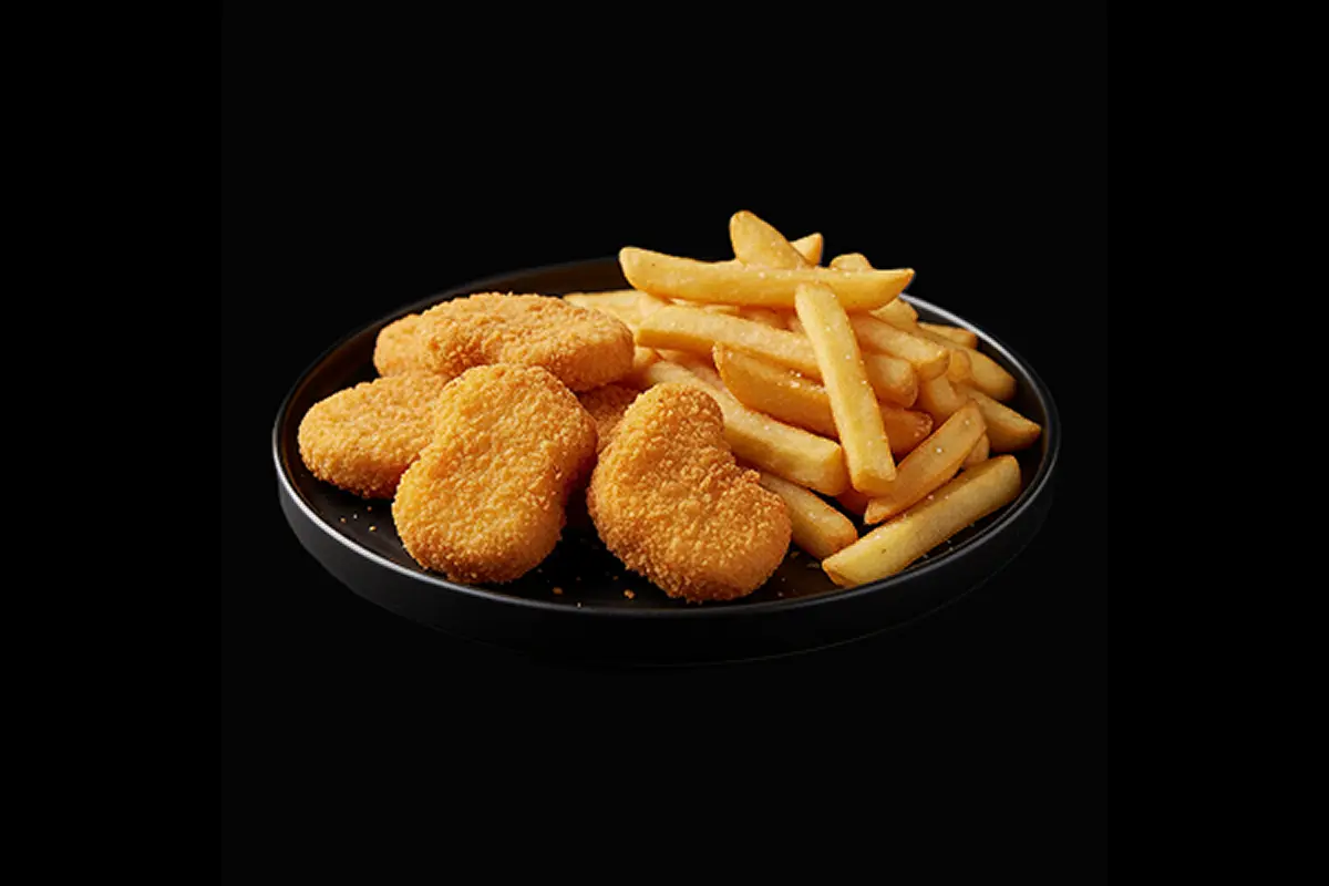 Chicken Nuggets and Chips